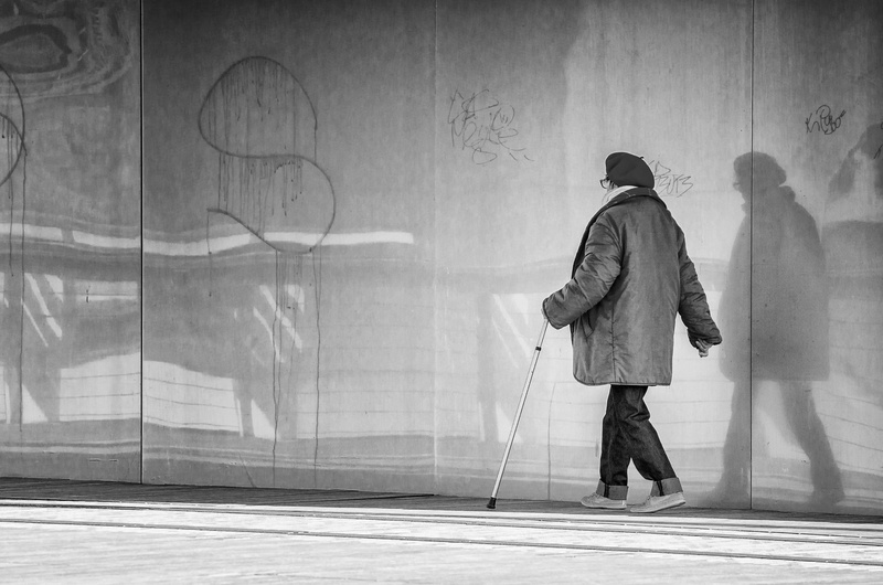 people, men, femme qui marche, adult, indoors, architecture, clothing, femme avec canne, built structure, women, walking, femme de dos, femme, rear view