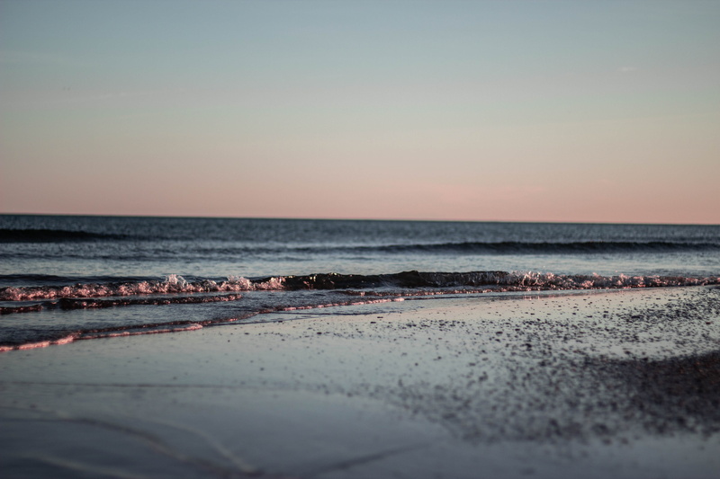 scenics - nature, beauty in nature, eau, idyllic, coast, beach, explore, surface level, nature, motion, chill, plage, rrance, no people, explorer, outdoors