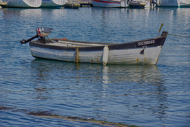 no people, pche, animal, day, mode of transportation, barque en bois, bateau, fishing boat, outdoors, lake, anchored, eau, moored, 4K, water, nautical vessel