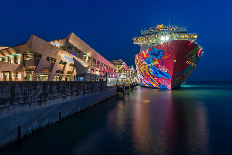 Genting Dream dock, Marina Bay, Cruise Centre, Singapore, 1080P
