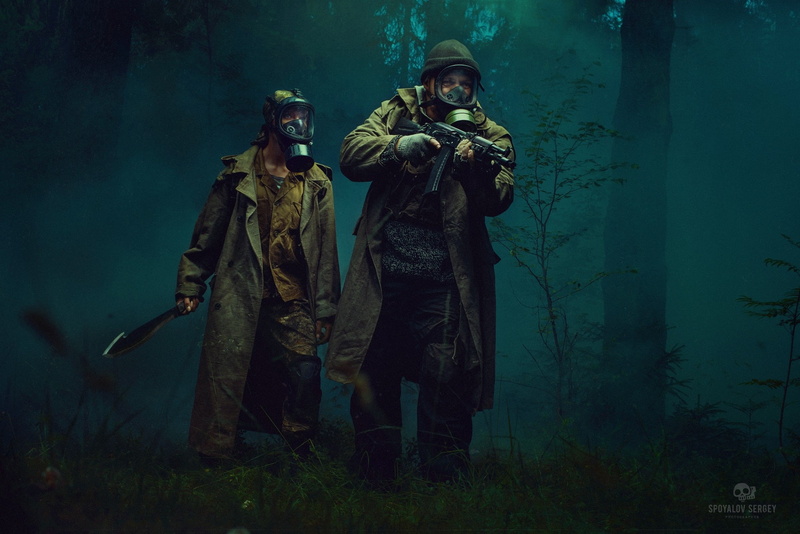 500px, weapon, holding, night, Sergey Spoyalov, adventure, front view, adult, animals in the wild, dark, animal wildlife, fish, forest, nature, apocalyptic