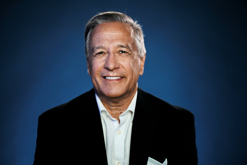 business person, 4K, smiling, studio shot, man, blue, businessman, indoors, portrait, looking at camera, suit, males, mature adult, adult, Smile, happiness
