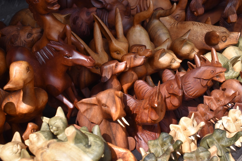 wood, 5K, still life, food and drink, chicken, elephant, no people, indoors, retail, animal representation, close-up, indonesia, full frame, creativity