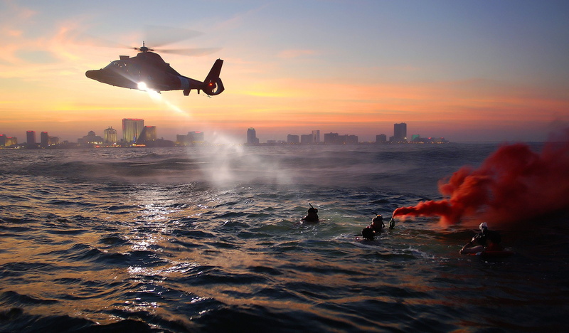 2K, emergency, architecture, bird, pollution, air vehicle, skyscraper, silhouette, vertebrate, cityscape, evening, people, animal themes, sea, transportation