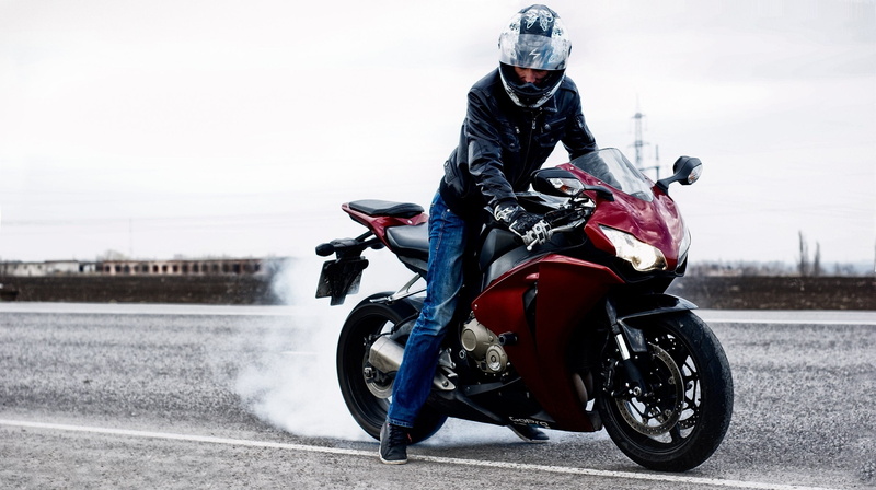 leather jacket, ride, motorcycle, real people, land vehicle, sport, Motorcycles, Honda, mode of transportation, riding, speed, motorcyclist, bike, sports helmet