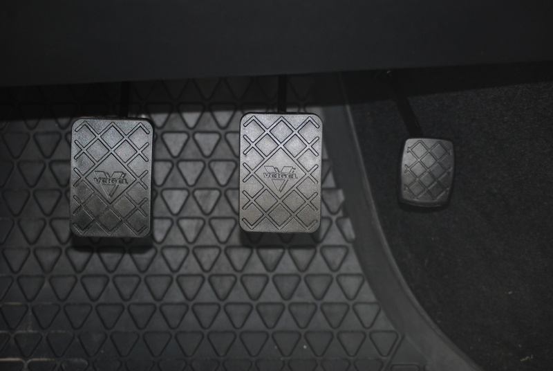 4K, no people, metal, grid, indoors, black, fence, pattern, gas pedal, brake, clutch pedal, clutch, absence, brake pedal, close-up, day, high angle view