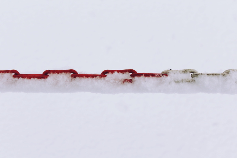 Chain Link, border, barrier, transportation, winter, security, covering, chain, white, cold, Metal, Connection, cold temperature, 4K, white color, red