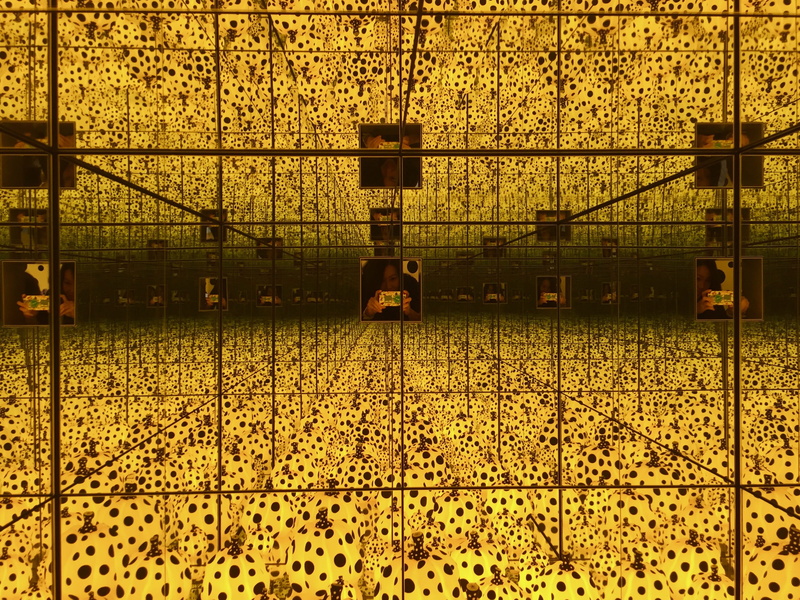 creative, installation, pumpkin, yayoi, artist, 2K, tiled floor, art, transportation, famous, hallucination, unrecognizable person, sunlight, lifestyles