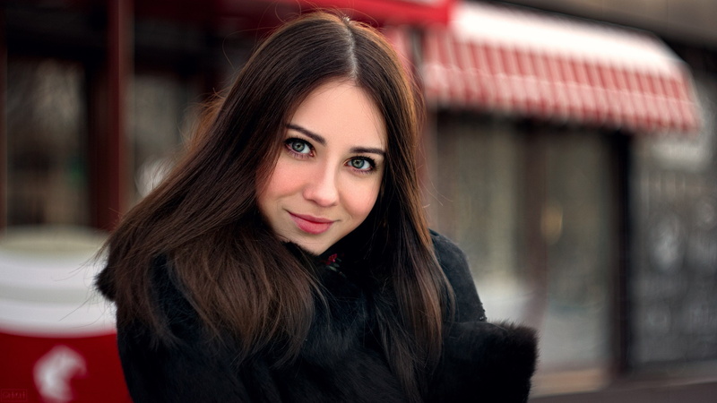 2K, fur coats, model, women, cold, long hair, glamour women, portrait, glamour, dark hair, smiling, green eyes, closeup, women outdoors, urban, coats