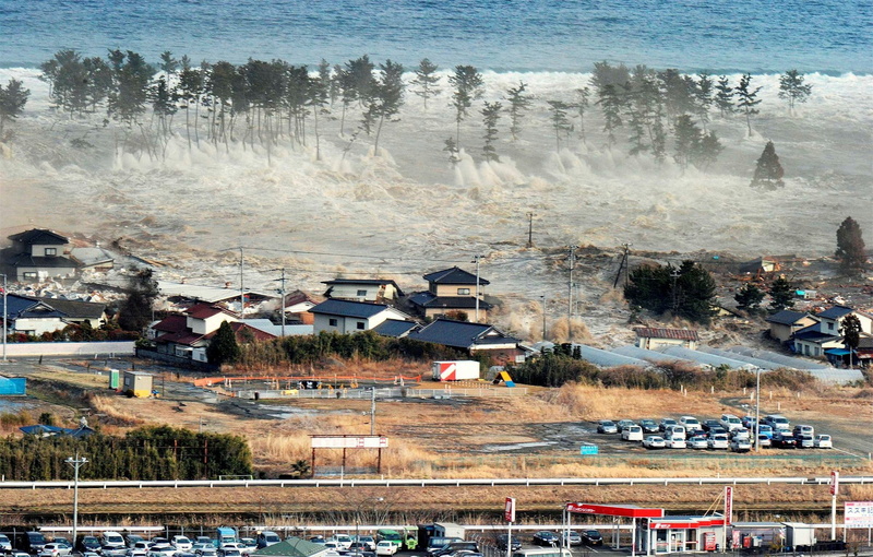 sea, day, white, building, blue, houses, house, architecture, body, water, 1080P, near, Tsunami, high angle view, residential district, outdoors, environment