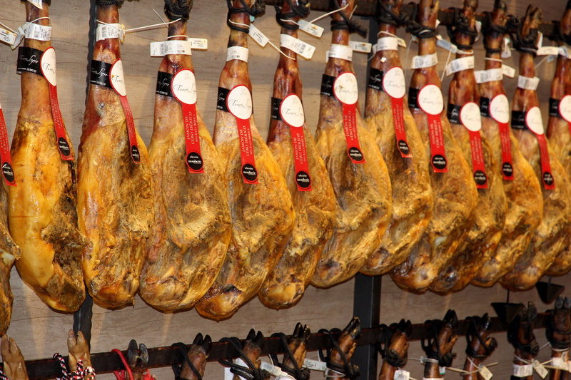 smoked meat, abundance, market, for sale, 5K, fishing industry, order, arrangement, smoked ham, food and drink, meat, ham, meaty, smoked, parma ham, appetizing