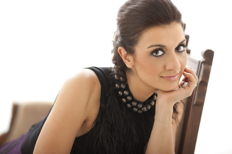 Isabel Bayrakdarian, front view, adult, 2K, brown eyes, one person, sitting, portrait, looking at camera, beauty, young women, happiness, hairstyle, headshot