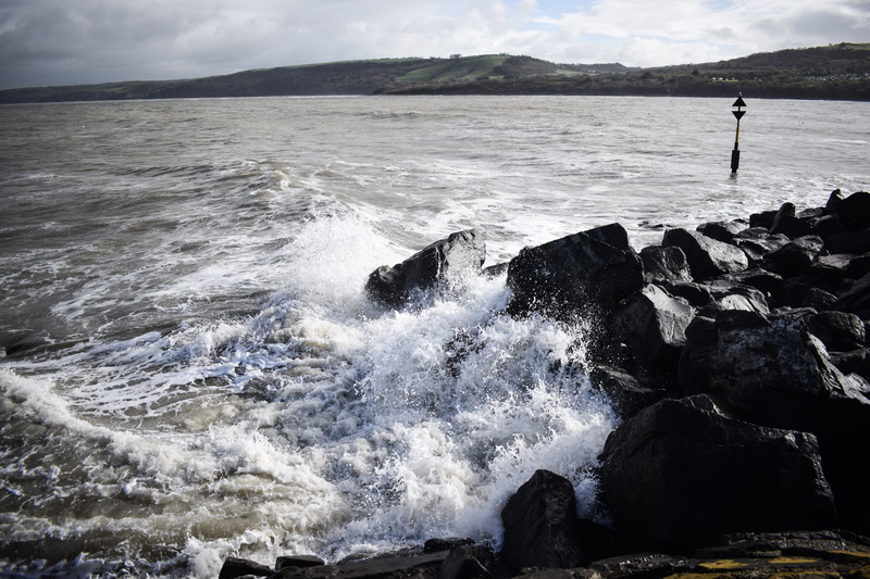 wave, tranquil scene, day, sea, 5K, sea waves, breaking, power, rock, hitting, ocean, sport, rocky coastline, seawall, water, flowing water, crash, land