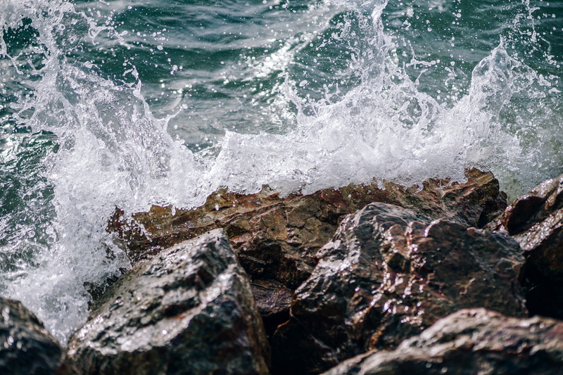 motion, majestic, day, stone, summer, sport, ocean, vacation, kohphangan, weather, 5K, tide, sea, beauty in nature, rock, closeup, thailand, splash, aquatic sport