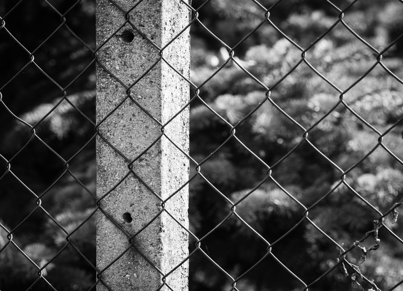 day, wire, close, outside, pattern, crisscross, backgrounds, cable, full frame, protection, outdoor, macro, street, the safety of the, built structure
