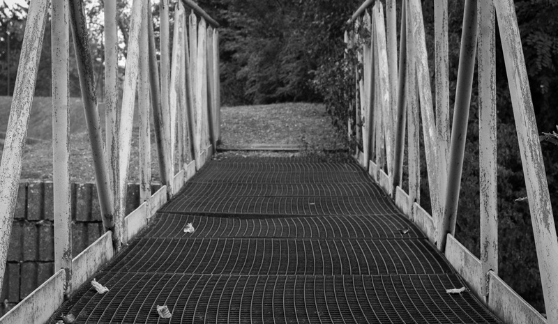 innovation, city, black And White, steel, bridge - Man Made Structure, work, street, built structure, walking, technology, railing, hobby, structure, long
