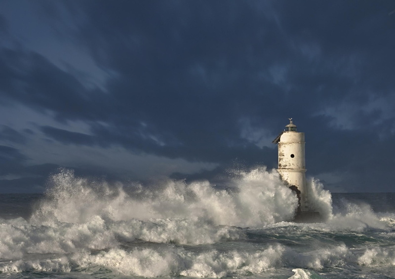 surge, end of the world, 1080P, landscapes, clouds, fighting, nature and landscapes, lighthouse, ocean
