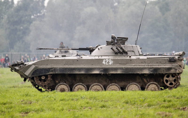 land, outdoors, side view, armored tank, on the move, transportation, conflict, grass, nature, combat, aggression, 1080P, military training, day, gray