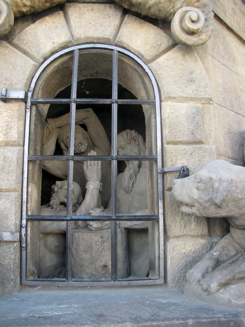 imprisoned, group of animals, place of worship, building exterior, architecture, built structure, art and craft, prison, human representation, arch, 2K
