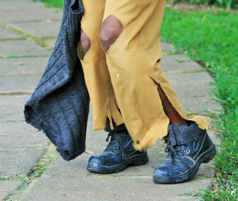 human foot, body part, outdoors, homeless, footpath, torn, black, despair, desperate, distressed, human limb, adult, vagrant, human, shoe, wearing, unemployed