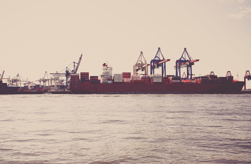 container, harbor, mode of transportation, crane - construction machinery, photo, no people, ship, harbour, cargo container, water, industry, business