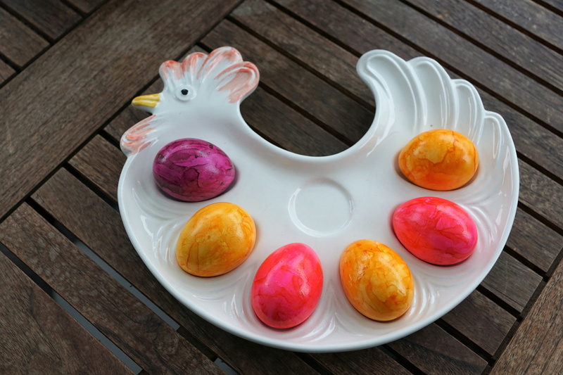 blessing, sweet, candy, pink, representation, farm, easter, head, orange, pretty, bird, freshness, yolk, hen, gift, sunday, high angle view, multi colored