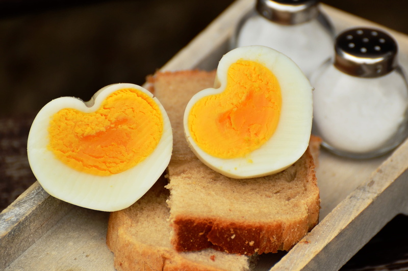 salt shaker, wellbeing, egg yolk, egg, food, boiled egg, close-up, ready-to-eat, heart, boiled, heart shaped, bread, food and drink, love, focus on foreground