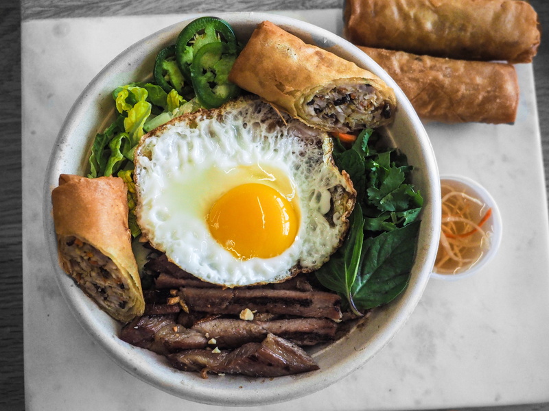 ready-to-eat, bowl, still life, pork, restaurant, hot, Vietnamese food, salad, healthy, fried, food photography, freshness, serving size, indoors, eating healthy