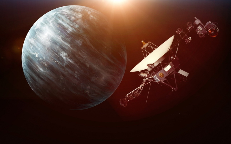 lens flare, record, Uranus, sky, copy space, indoors, Voyager 2, flying, technology, arts culture and entertainment, planet - space, no people, retro styled