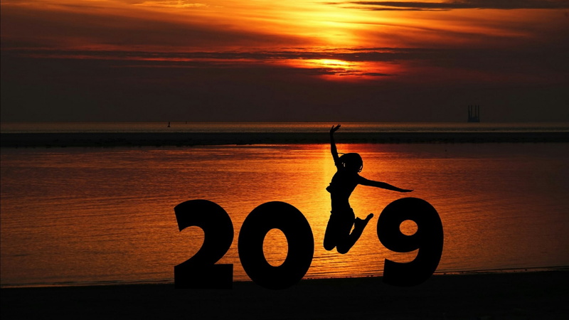 horizon, jumping, new year, 1080P, jump, sunset, 2019