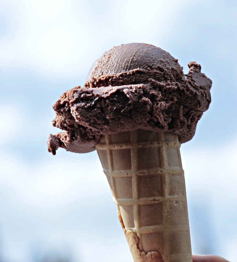 sky, summer, sweet food, strawberry ice cream, food, frozen food, benefit from, 5K, close-up, clouds, nature, indulgence, snack, enjoy, unhealthy eating