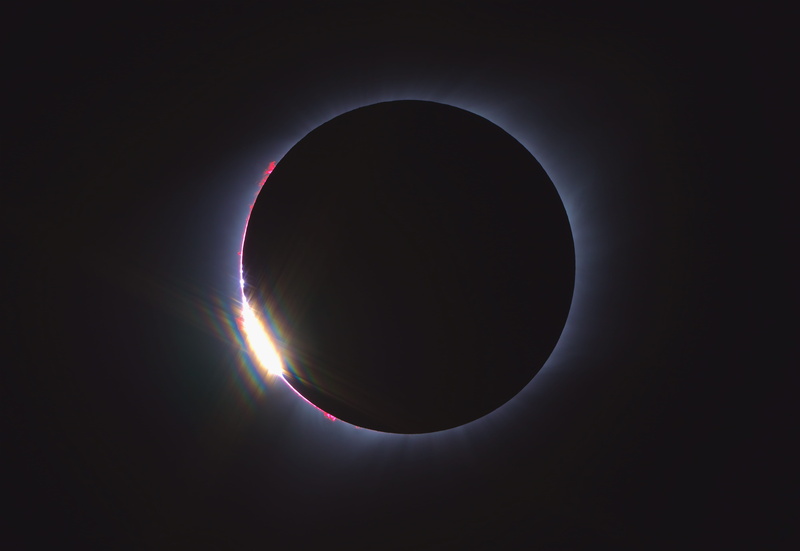 lunar, moon, beauty in nature, black background, science, sky, glare, natural phenomenon, outdoors, space, sun, 5K, astronomy, single object, geometric shape