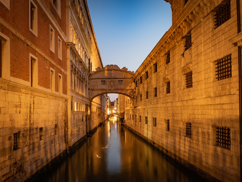 dark, prison, built structure, reflection, travel destinations, bridge of sigh, bars, surrounded, waterfront, castle, dusk, illuminated, patio, clear sky