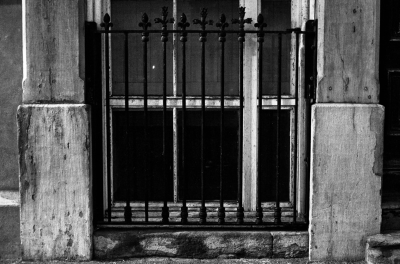 day, outdoors, dirty, window frame, protection, prison, weathered, house, Bars, door, security, building Exterior, 4K, Window, no People, Architecture