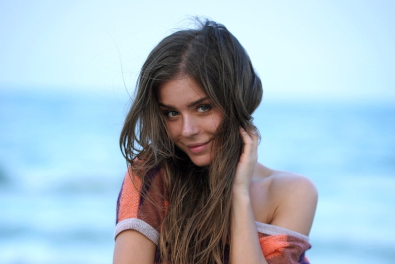 looking at camera, one person, sweetheart, leisure activity, Panteleeva, shirt, Nastya, beautiful woman, women, horizon over water, girl, cutie, portrait