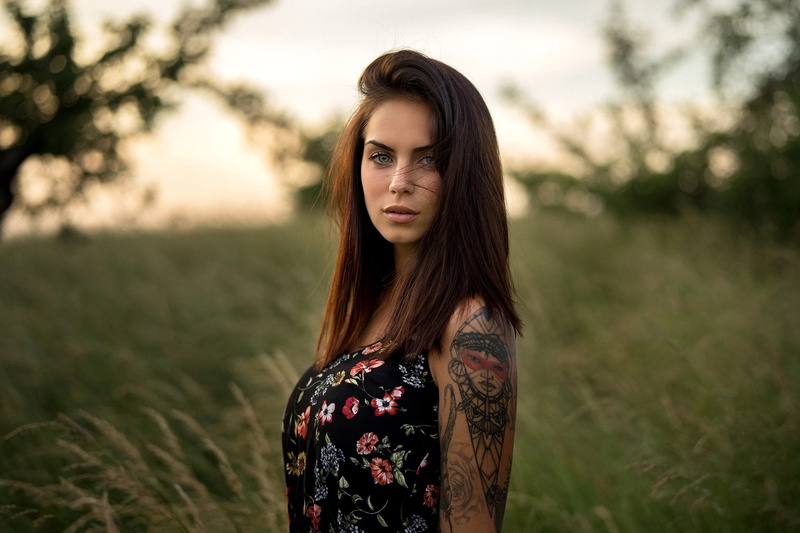 look, 1080P, Marlen Alvarez Valderrama, Martin Kühn, girl, tattoo