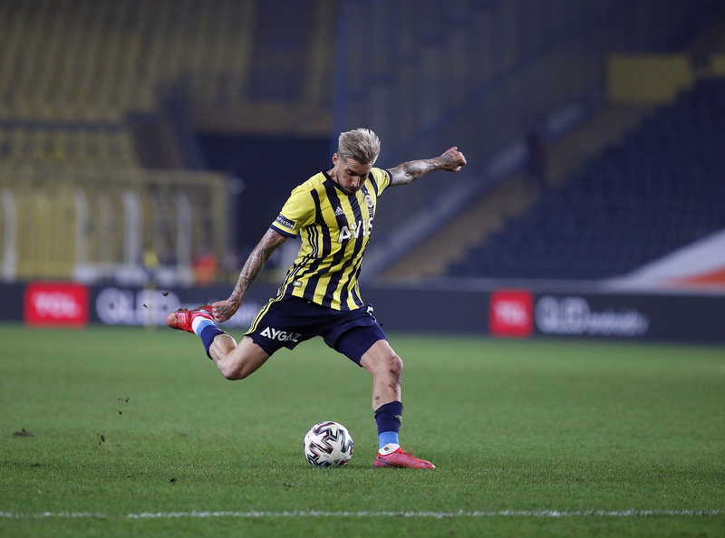 Fenerbahçe, José Sosa, Bleeding, Football, Football Player, 1080P, José Ernesto Sosa, Argentinian