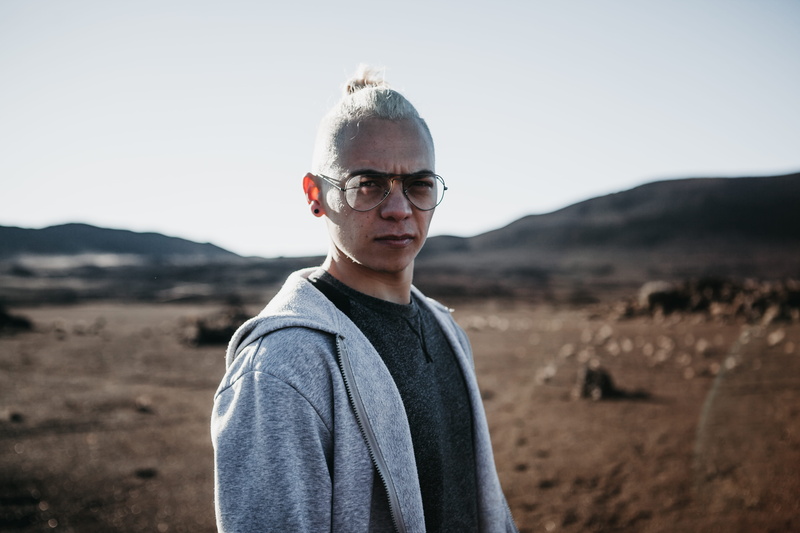 land, day, mature men, real people, one person, environment, 5K, mask, landscape, adult, la plaine des cafres, male, focus on foreground, réunion, jacket