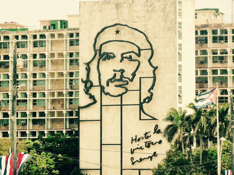 architecture, building exterior, no people, built structure, male likeness, window, che, 4K, building, city, wall - building feature, art and craft, nature