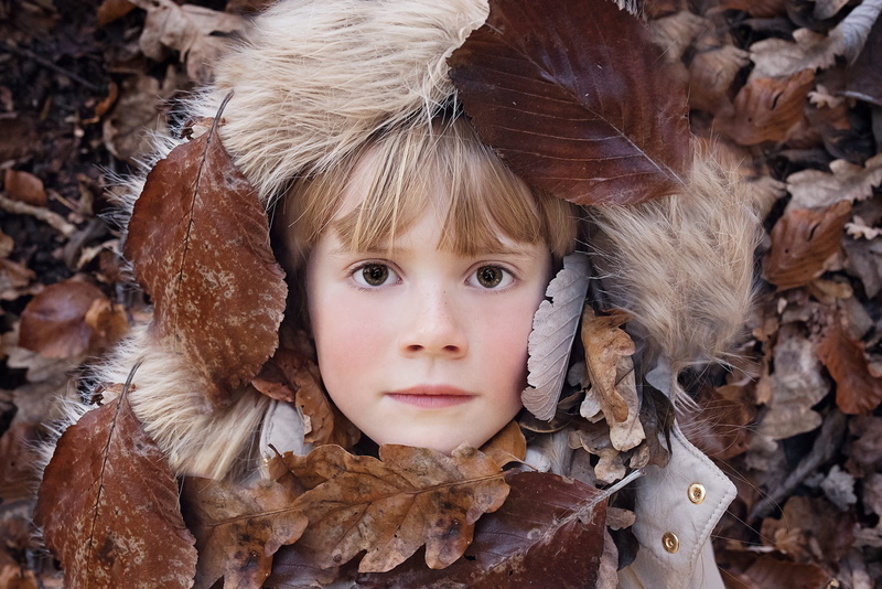 person, headshot, human face, woman, face, winter, close, leaves, autumn, offspring, human body part, parka, childhood, portrait, wearing, female, body part