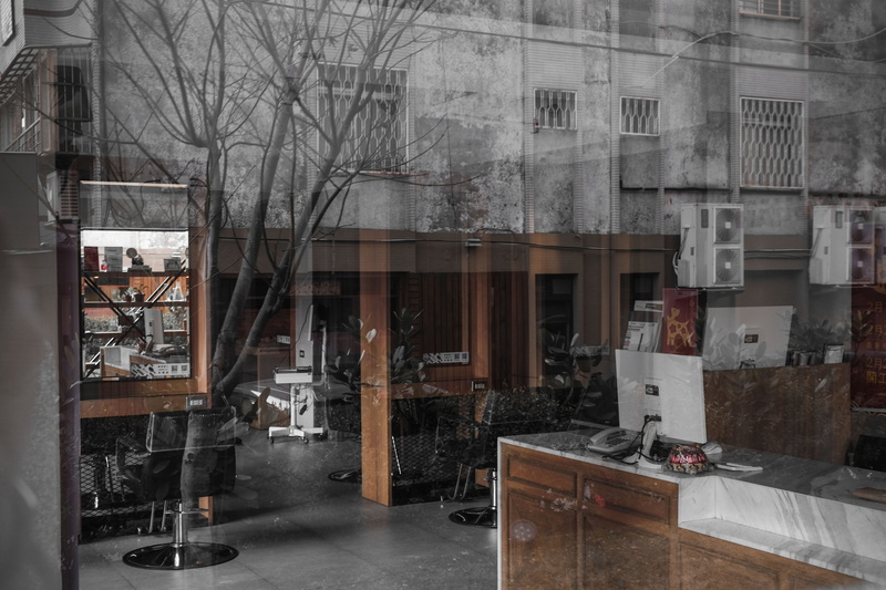 wood - material, clear, day, residential district, bare tree, wall, hairdresser, white, built structure, table, taiwan, no people, tree, barber shop, street
