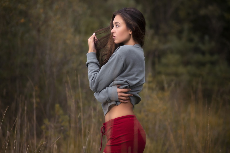 1080P, profile, hands in hair, sweater, women, lifting shirt, portrait, side view, women outdoors, short shorts