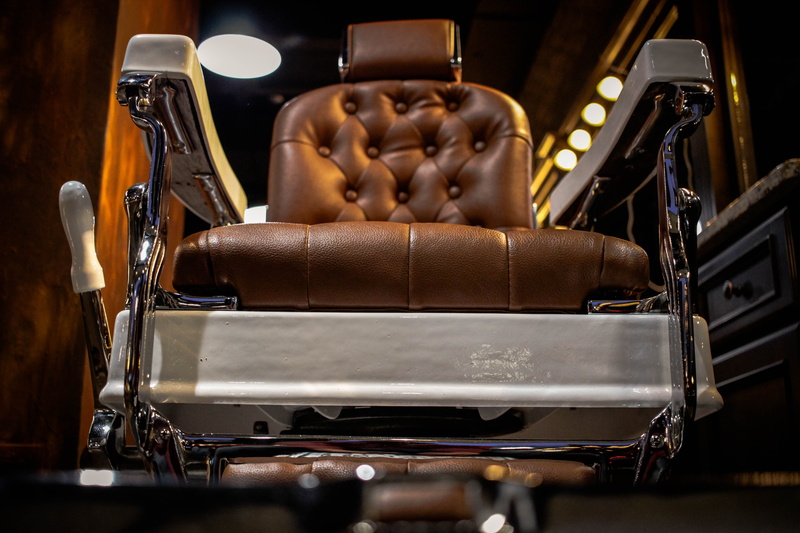 business, wealth, armchair, studio shot, domestic room, leather, food, 5K, brown, dark, sofa, luxury, old, selective focus, s, gray, indoors, vacant, unhealthy eating