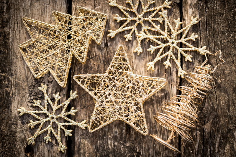shiny, nature, close-up, toys, Christmas, design, christmas Ornament, 5K, New Year, gold, herringbone, still life, no People, snowflakes, the scenery
