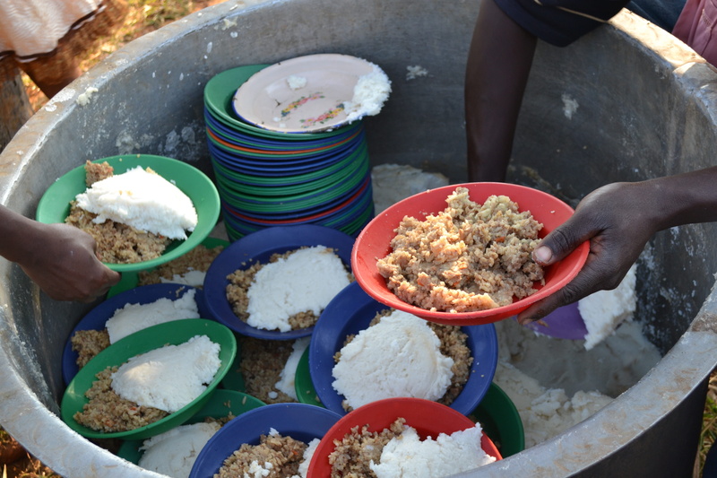 rice - food staple, hand, high angle view, hungry, food, men, one person, poverty, freshness, body part, ready-to-eat, holding, lifestyles, kitchen utensil
