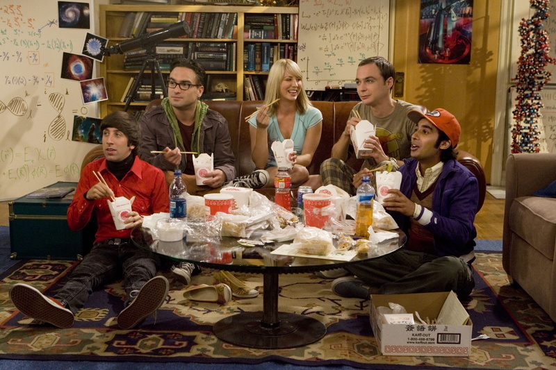 real people, cultures, jim parsons, table, women, food and drink, bonding, market Stall, store, shopping, simon helberg, shirt, men, front view, food, kaley cuoco