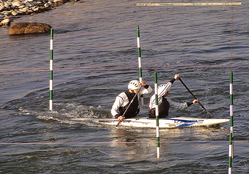 people, rod, fishing, sport, kapok, fishing rod, 2K, two people, fight, men, settlement, day, activity, water, nature, rescue, dunajec river, canoeists