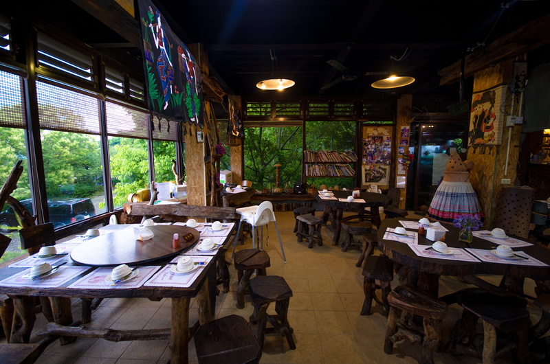 business, table, built structure, seat, absence, furniture, lighting equipment, Restaurant, empty, setting, window, architecture, decoration, indoors, Hostel