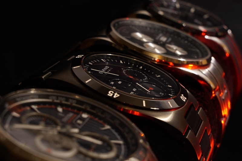 black background, backgrounds, wristwatch, close-up, stainless steel, analog, reflective festina, bracelet, time, still life, indoors, black, dark, technology