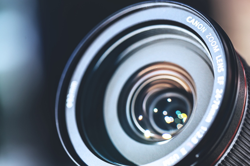 4K, glass - material, focus on foreground, camera, digital camera, zoom, Closeup, no people, single Object, geometric shape, day, zoom lens, photographic Equipment